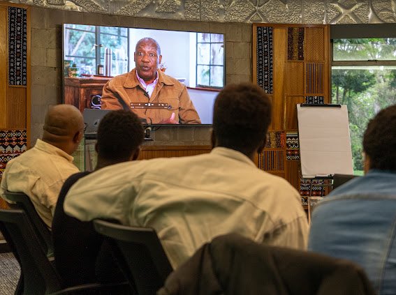 Back in Nairobi, I am equally thrilled to see the 2nd cohort the African Conservation Voices Producers Lab, which is a mentorship programe for African film producers in partnership with @AWF_Official and @newfafrica. Since I was not there to welcome them, left them with a…