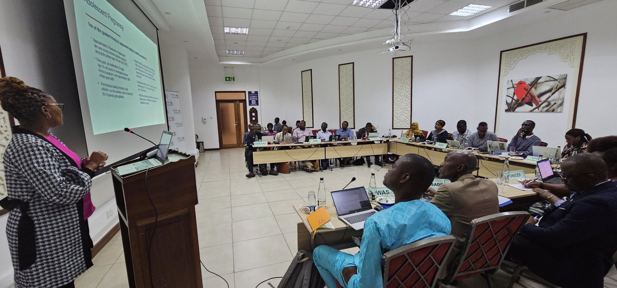 CARMMAfrica's tweet photo. "Adolescent pregnancy is one of the greatest threats to adolescent #nutrition, health, and wellbeing.

Approximately 14% of adolescent girls and young women globally reported giving birth before age 18 from 2015-2021." @NutritionIntl https://t.co/kerhrlvt2w