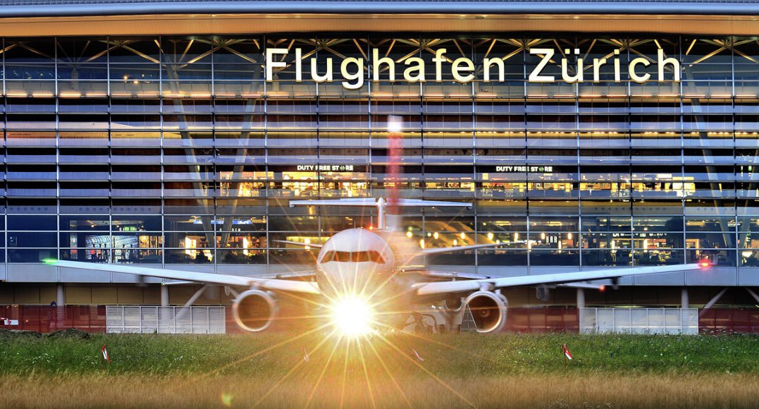 rstocker_sky's tweet photo. 🧿✈️ Anmeldung: 079 481 47 66
4.4. #KLEINFEINTREFF 
c/o
#RonnyStocker
#Waffenplatzstr35
#8002Zürich

mit

#Gastreferent #HansjörgEgger
#Aviatik-#Experte + #Fotograf 
📸✈️1️⃣
READY TO TAKE OFF
📸✈️2️⃣
SUNSET OVER REED POND
AT ZURICH
📸✈️3️⃣
AIRBRIDGE ZURICH AIRPORT https://t.co/jreSxbBHW0