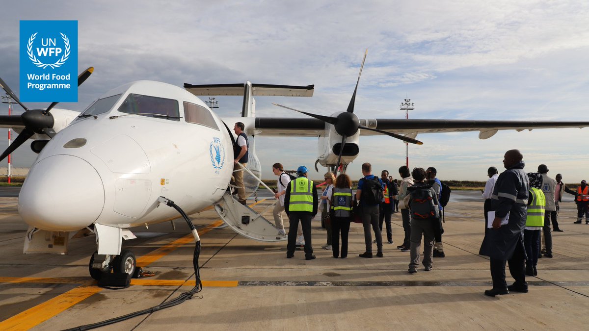 Last week, #UNHAS Kenya 🇰🇪 played a crucial role in enabling the @WFPUSA Board's journey from the capital Nairobi to Isiolo and Dadaab, bolstering their mission in Kenya🌍 Glad having you on board ✈️ #UNHAS20 #IFlyWithUNHAS