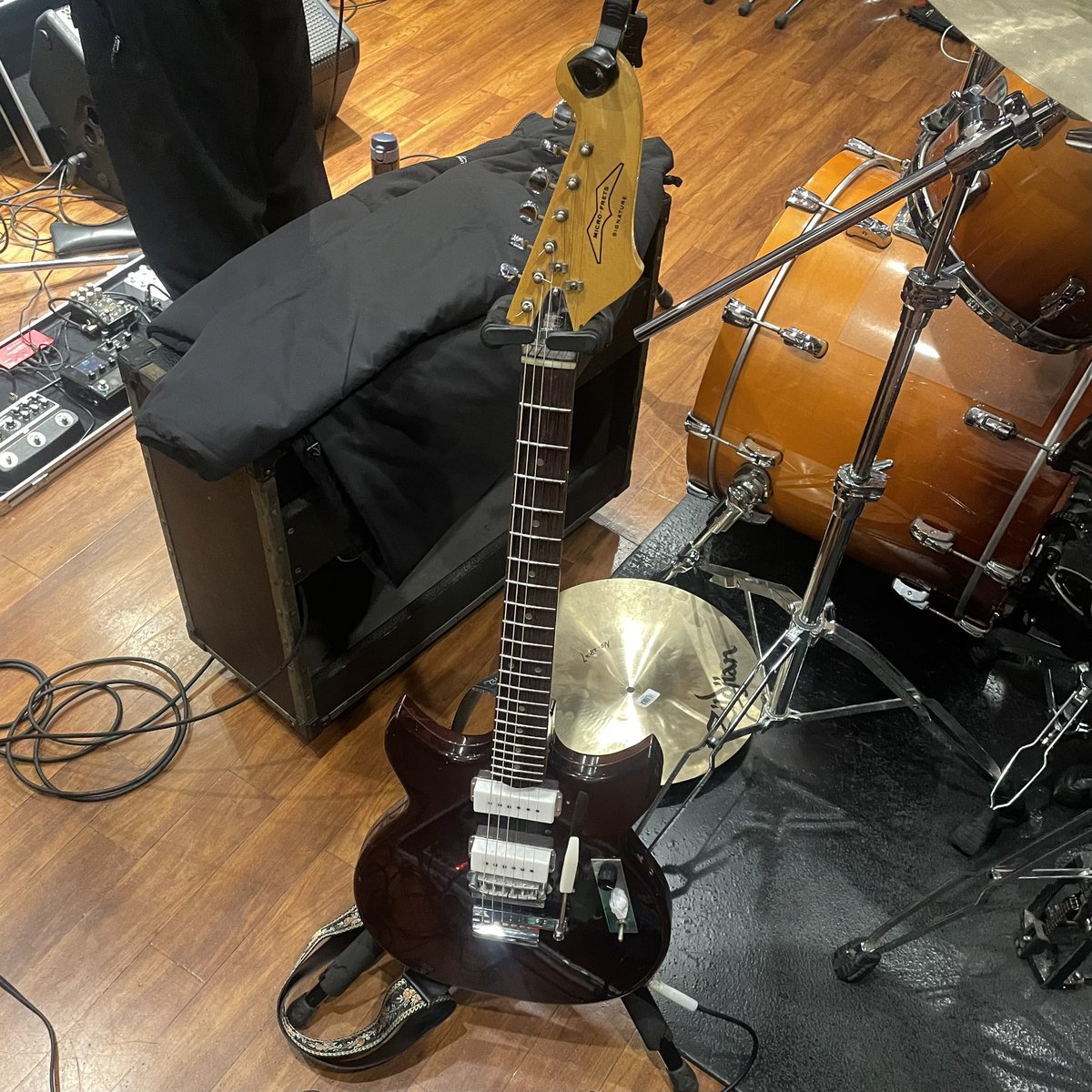 今日は高円寺でサポートギターです。
 69年製のマイクロフレッツ^^*
 #vintageguitar  #microfrets