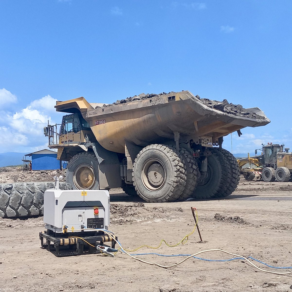 DJI Dock 2 is so small now 😎

#DJI #DJIDock2 #DroneDJI #DJIDrone #DroneIndonesia #HaloRobotics