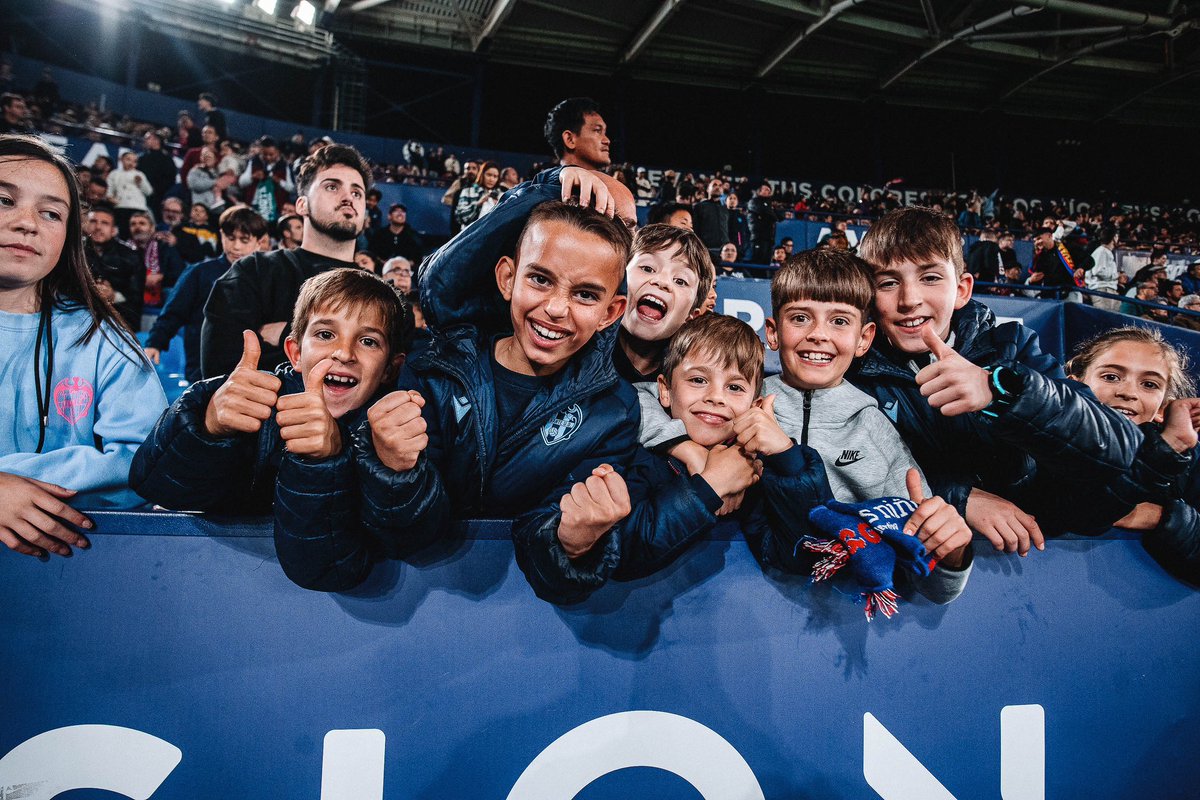 LevanteUD's tweet photo. 🏟️ Ganas de 𝐂𝐈𝐔𝐓𝐀𝐓

#LevanteRealZaragoza https://t.co/RcqvNXcuvp