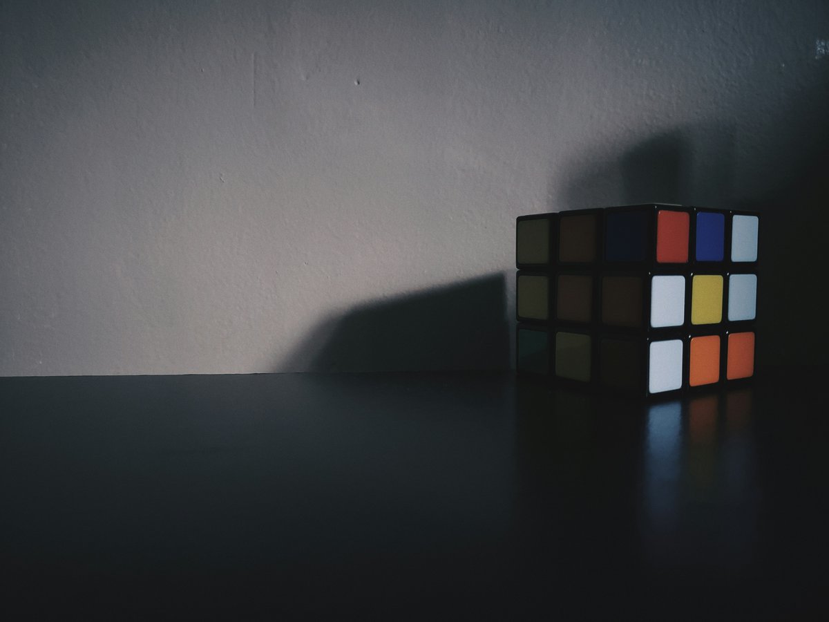 En el Día Mundial de Concienciación sobre el Autismo enviamos todo nuestro afecto, empatía y disposición a divulgar, tanto a las personas que conviven con el #AutismoCercaDeTi como a sus familiares y entorno. Pronto os contamos novedades, que tenemos proyectos de esto en marcha.