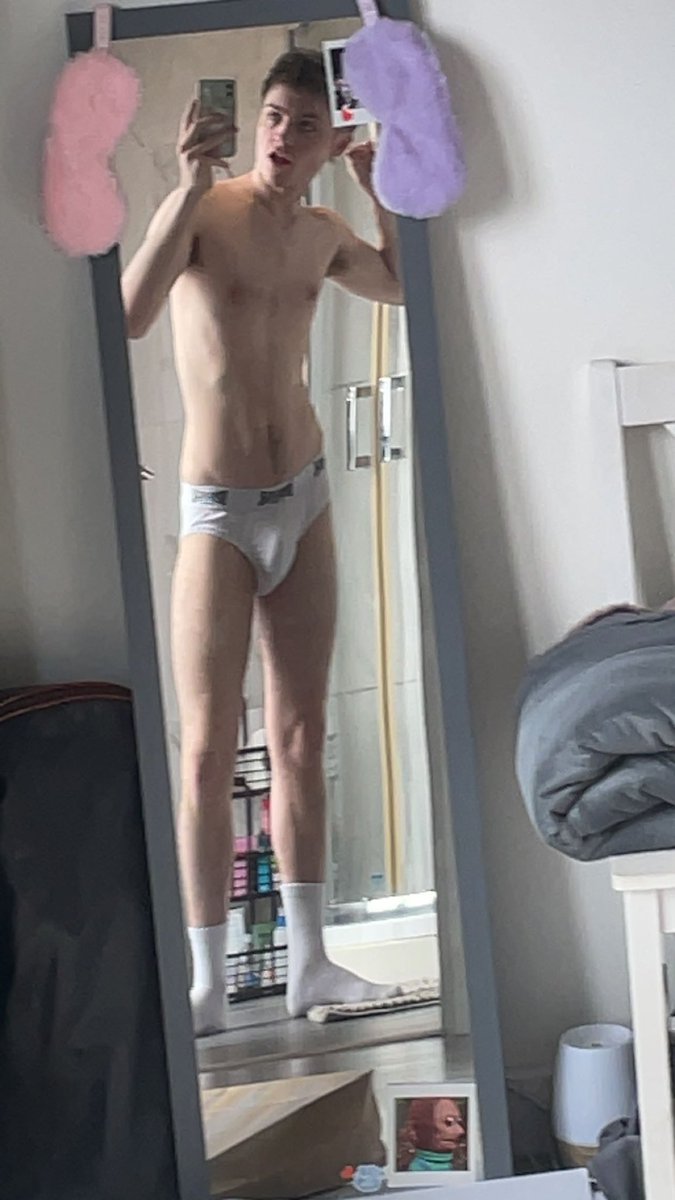 big_soup_'s tweet photo. Someone come pay my rent 🤪 https://t.co/A1hZaMY1cB