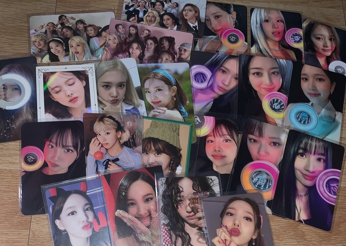 heejaycollects's tweet photo. wts lfb twice ph

2500-whole set only
PAYO
mop: gcash
mod: jnt direct, meetup on any lrt 2 stations from jruiz to recto

tags: twice ny devil nayeon noot noot mina lasing eyes wide open ot9 candybong infinity withmu nayeon jeongyeon momo sana jihyo mina dahyun chaeyoung tzuyu https://t.co/oSUEqwxGYZ