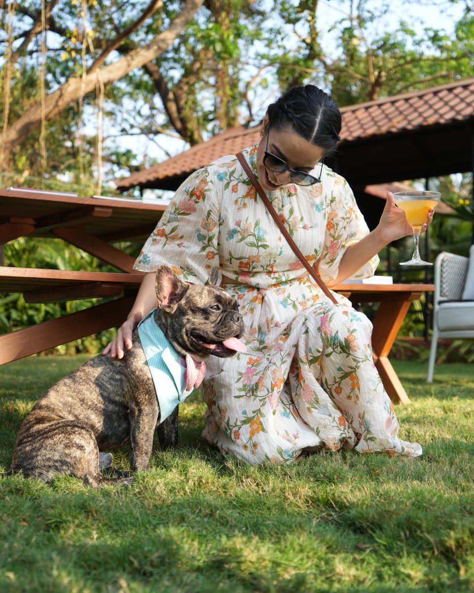 TajVillageGoa's tweet photo. Perfect pawcation vibes with your four-legged companion at Taj Holiday Village Resort & Spa!
For more details, please call: +91 89109 94223
#TajHotels #TajHolidayVillage #Staycation #Luxury #Vacation #Holiday #Getaway #Goa #Petfriendly #Petcation #Pawcation https://t.co/eZ1vY3RbuR