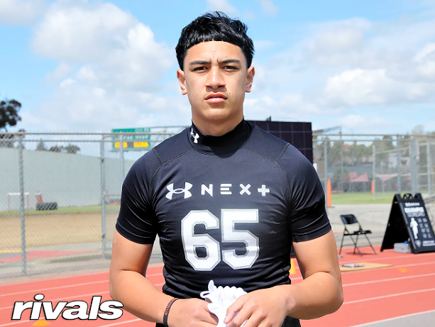 Early standouts emerge for 2026 tight end Caleb Tafua (Lakewood): Click here: bit.ly/43JUMhj Caleb has seen his recruitment take off in recent months and now 3 schools have particularly caught his attention @JustinUtupo