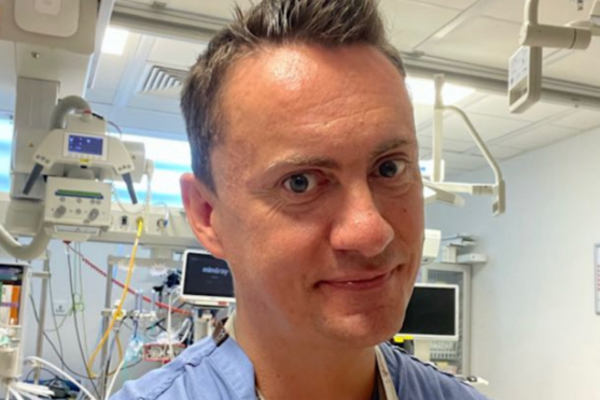 Blizard Institute (@blizard_inst) on Twitter photo Join us on Wed 17 April 1830 BST, as Lead Clinical Perfusionist and Clinical Research Fellow Chris Bishop <a href="/Pipes_n_pumps/">Chris Bishop</a> will present a webinar on veno-arterial (VA) ECMO to treat cardiogenic shock associated with major trauma haemorrhage. Register now: tinyurl.com/VAECMO Join us on Wed 17 April 1830 BST, as Lead Clinical Perfusionist and Clinical Research Fellow Chris Bishop <a href="/Pipes_n_pumps/">Chris Bishop</a> will present a webinar on veno-arterial (VA) ECMO to treat cardiogenic shock associated with major trauma haemorrhage. Register now: tinyurl.com/VAECMO