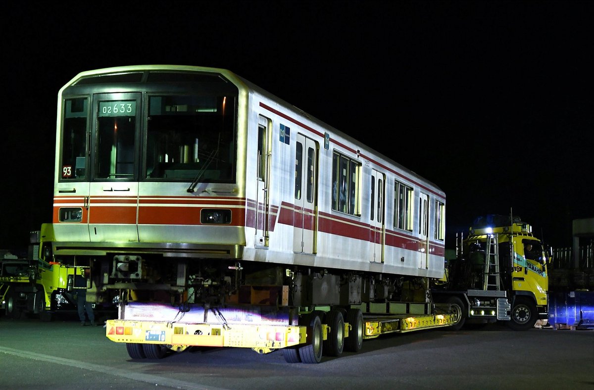 丸ノ内線02系完全引退
36年間お疲れ様でした