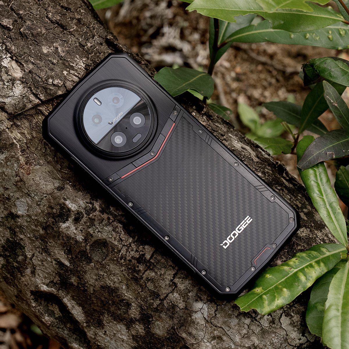 Ready to venture into the great outdoors with your #DoogeeDK10 rugged phone? Let's make some unforgettable memories! 🌲📱

Learn more: bit.ly/3xaJWVj

#DOOGEE #ruggedphone #bestbuy #tech #outdoorliving #outdoorlife #getoutdoors