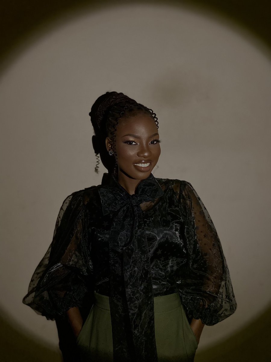 Got my balloons on twitter today 🎈🎈
Happy birthday to me 💐