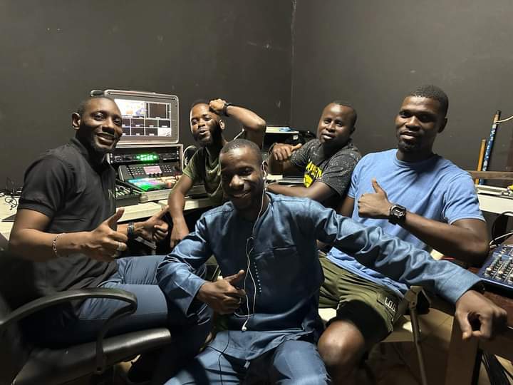 NimbaTVplus's tweet photo. 24.07.2023
Nous avons été honorés de retransmettre les spectacles « Fils d’Africa » et « Immigration men » de Sow Pedro avec vous en direct sur Nimba TV+.

La collaboration entre Nimba Network Group, la structure NOV...

Plus de détails sur https://t.co/NMFHvQKGXh https://t.co/Im449dy9Fn