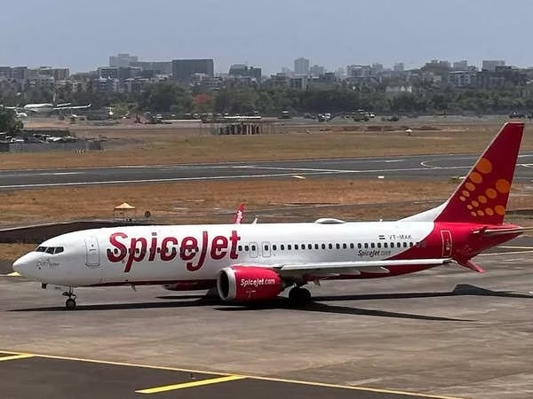 SpiceJet takes ownership of Q400 aircraft from NAC to save more money

SpiceJet has secured ownership of six Q400 aircraft through settlement with NAC, saving on monthly rentals & bolstering long-term finances.