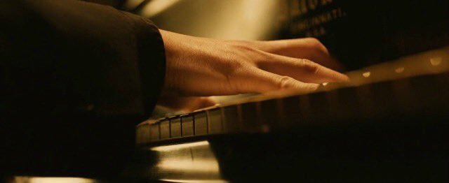 TheCinesthetic's tweet photo. whiplash (2014) dir. damien chazelle https://t.co/Stxo0ogNwk