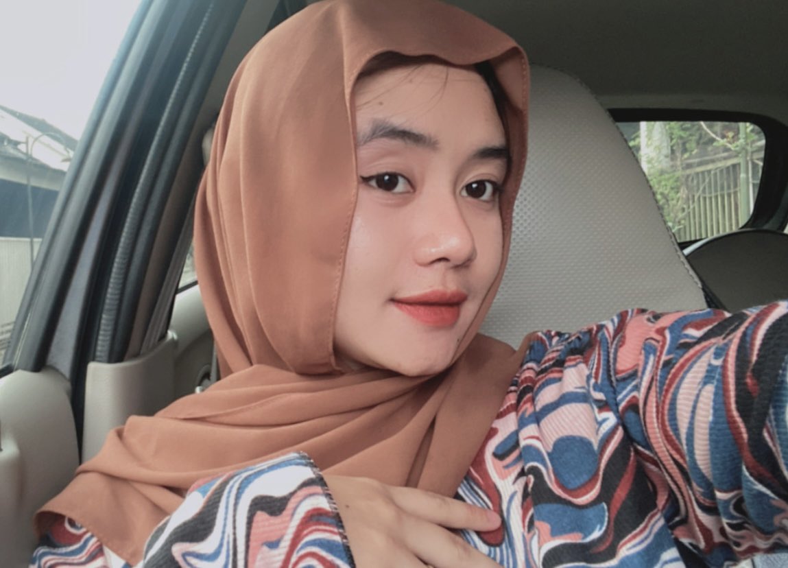 evtagra's tweet photo. makin smngt krna gk sengaja nelen air kelapa segelas😌 https://t.co/WcqA9EztmJ