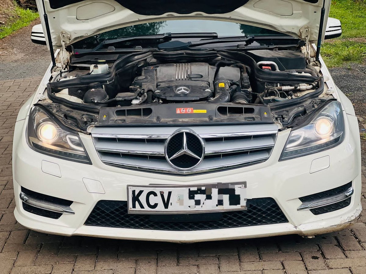 BigJs_Motors's tweet image. Sleek and Stylish  🚗

Model: Mercedes Benz|C200
Engine: 1.8l
Features: Leather Interior|
Price: 2.15M
Caption: "Upgrade your commute with the c200 – where style meets performance. Safety, luxury, and affordability in one sleek package. #ExploreWithBigJs #FastLaneLife