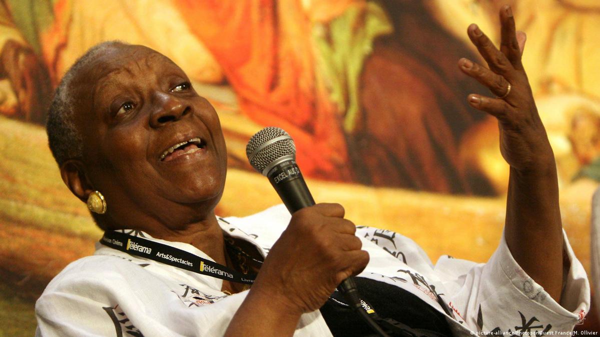 Nilanjana Roy 📚🦊 tweet media