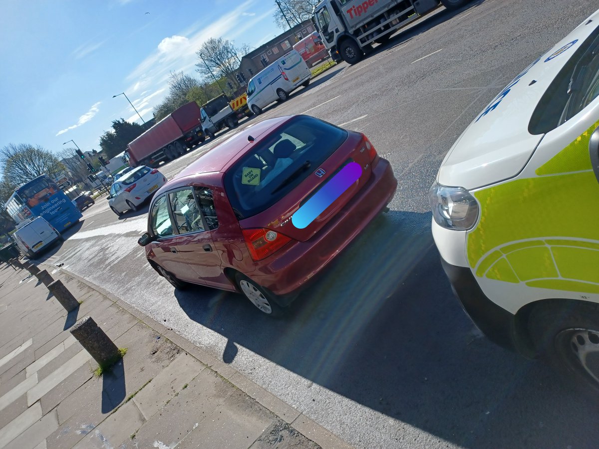 Team 2: After the driver of this #Honda Civic cut up another driver on Small Heath Highway #Birmingham we decided to have a chat. Checks show the driver to be uninsured & only passed 9months ago. Car seized. Court date pending. #DriveLegalOrDontDrive #ProActivePolicing