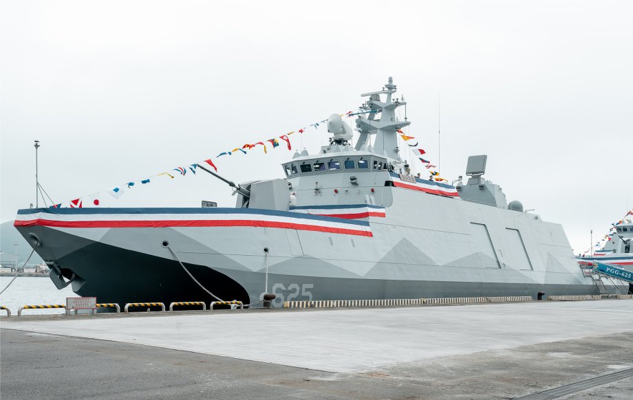NavyRecognition's tweet photo. #TaiwanNavy commissions 2 new #TuoChiangclass #corvettes
https://t.co/wjlIe6afTa https://t.co/SLVFfGT4IA