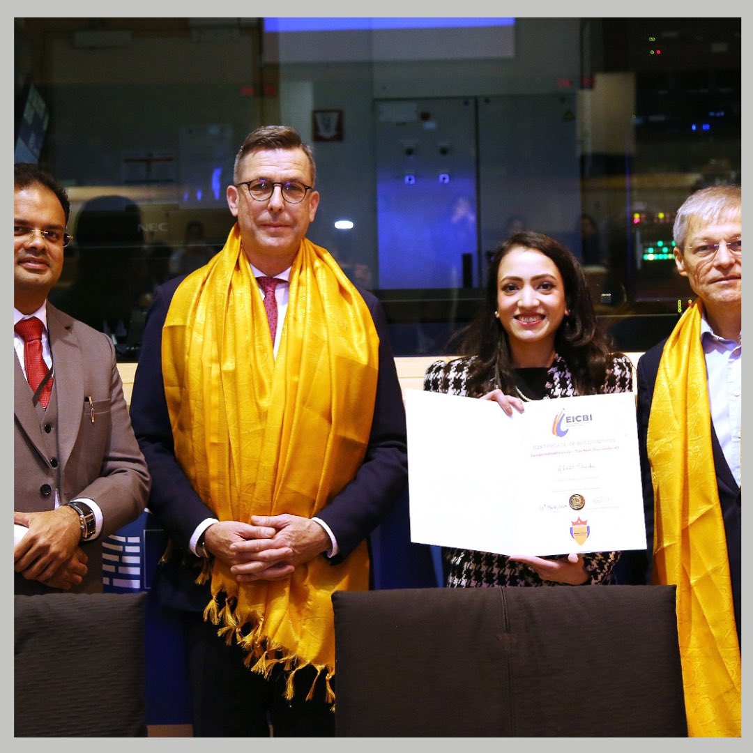 Congratulations to @shruti_chandra1 for being presented with her #EuropeIndia40 certificate from Former Romania PM Mr. Dacian Ciolos, MEP from Romania, Mr. Lars Berg, MEP from Germany and EICBI Chairman Sujit.S.NAIR during the EU India Leaders Conference 2024, held on March 6th