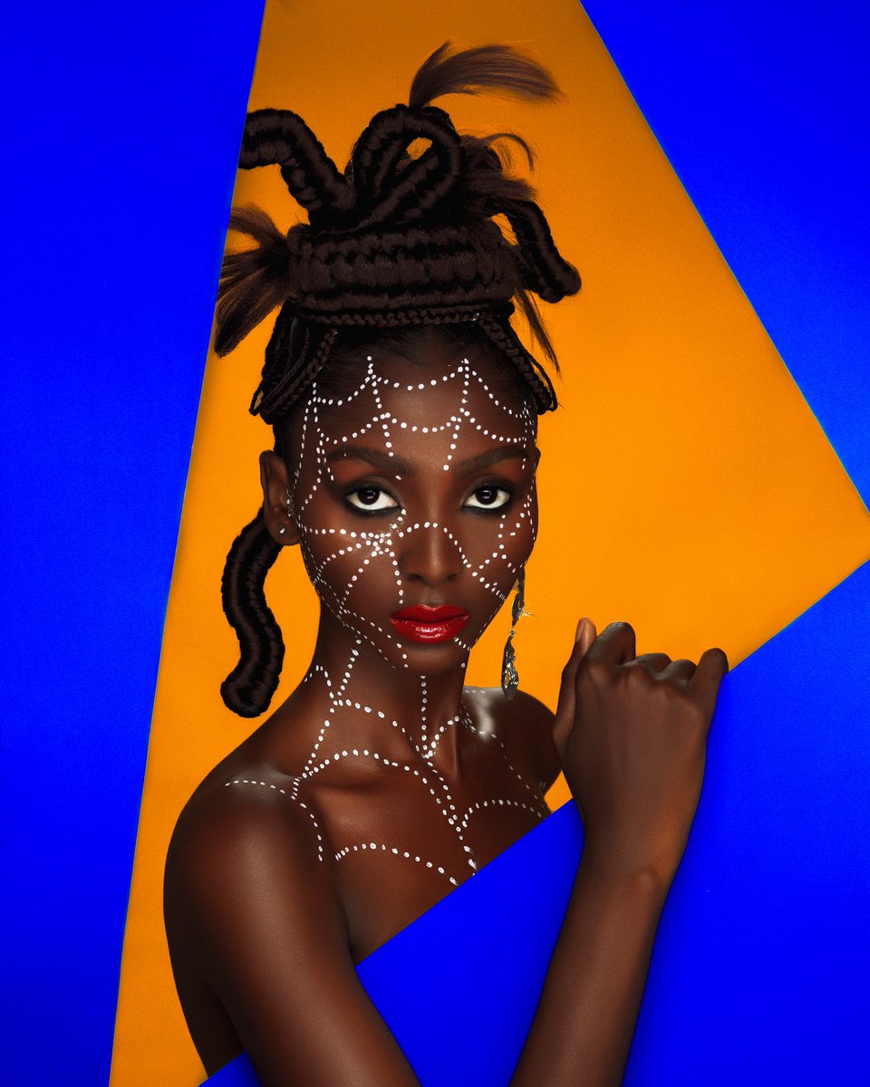 Hayoor_'s tweet photo. Black woman (African woman) 🌍 ▶️

Redefined Beauty Editorial ii 🫧🪄

Muse @derin.wills 
Artist / Art direction @casskoncept1 
Hair artist @hairbyope_smade 
PhotoG / CD @hayoor https://t.co/ef7yYCoT3z