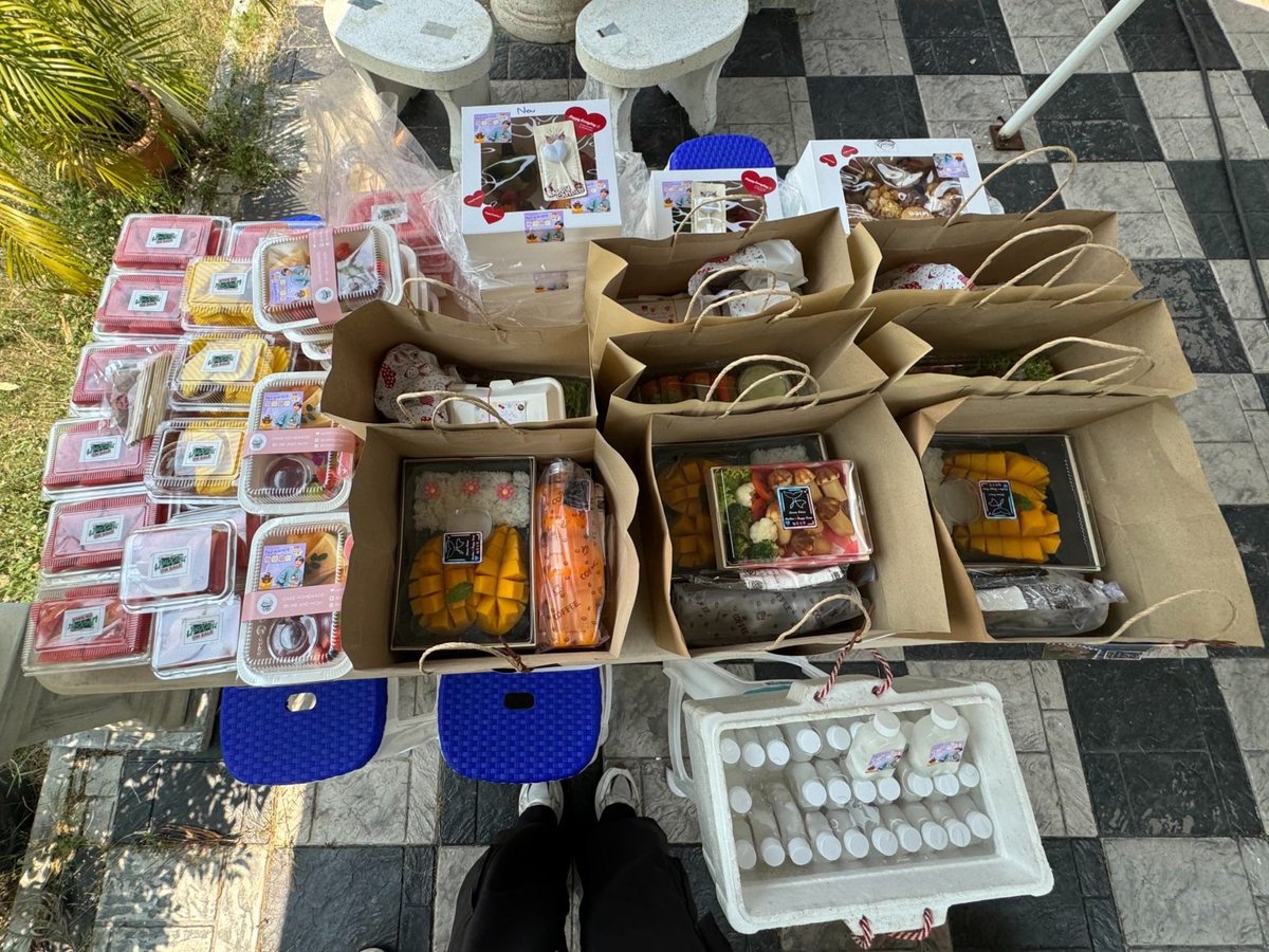 newwieeland_FC's tweet photo. #PeacefulPropertySeries
THANK YOU 🙇🏻‍♂️🩷🩵✨️
FOR FOOD SUPPORT
#Newwiee https://t.co/WM9E0nn4Vf
