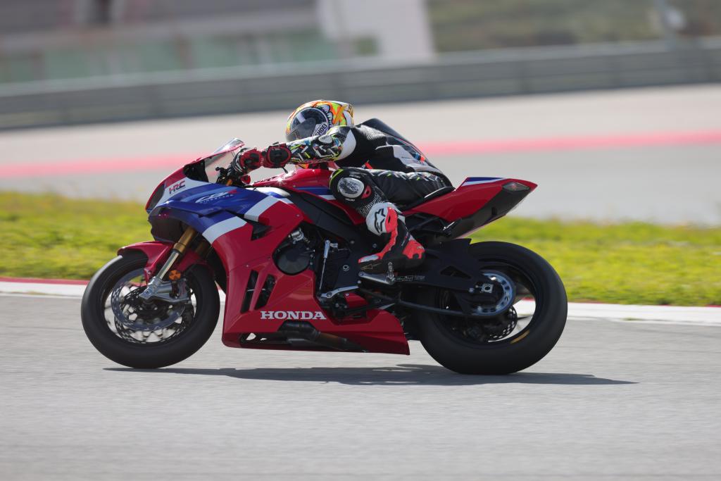 Honda UK Motorcycles tweet media