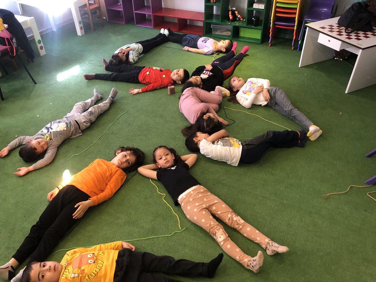 VilayetlerA's tweet photo. İpler şekil şekil, önümüzden çekil🤪😎😍

#dramadersi 
#kulüpdersi 
#vilayetlerhizmetbirliğianaokulu 

@tcmeb
@Yusuf__Tekin @ahpehlivan53 @MersinMEM @fazilet_durmus  @BaykalBasdemir @OguzhanTulucu
@toroslarmem https://t.co/TotjgCHT8o