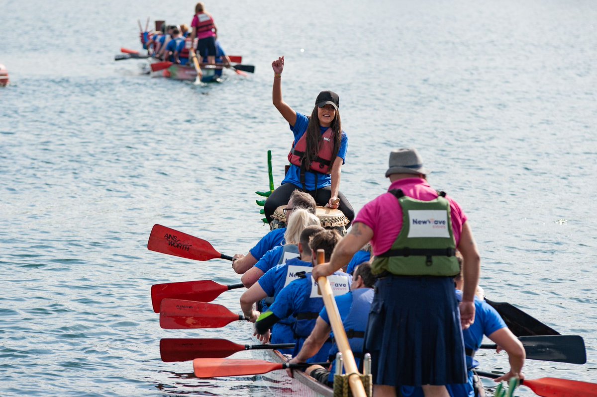 🙋🏼‍♀️ Hands up if you’re excited for our Dragon Boat event season to start!! 🙋🏼‍♀️

There’s still time to get involved… Get in touch TODAY to enter one of our Charity Dragon Boat Festivals or to organise an exciting, unforgettable event for your team 🐲