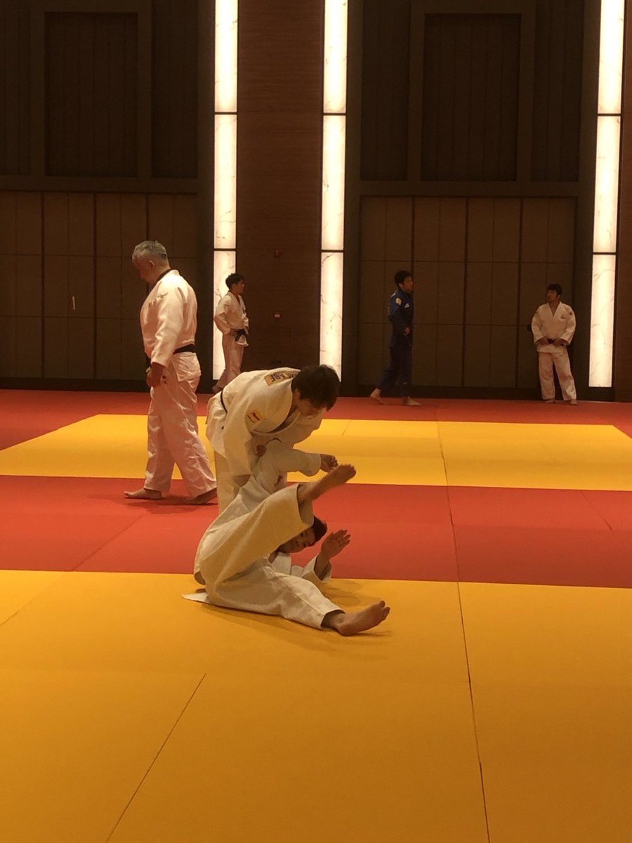 PARK24_JUDOCLUB's tweet photo. 先日、グランドスラム・アンタルヤ に出場した選手達の大会前の様子!

#阿部詩
#阿部一二三
#ウルフアロン https://t.co/1G300g48m7