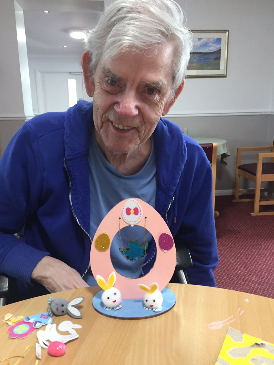 We did Easter crafts over the weekend to decorate Pennington Court!🐇 Arts and Crafts are a great way at improving mood, encouraging socialisation and even enhancing motor skills❤️