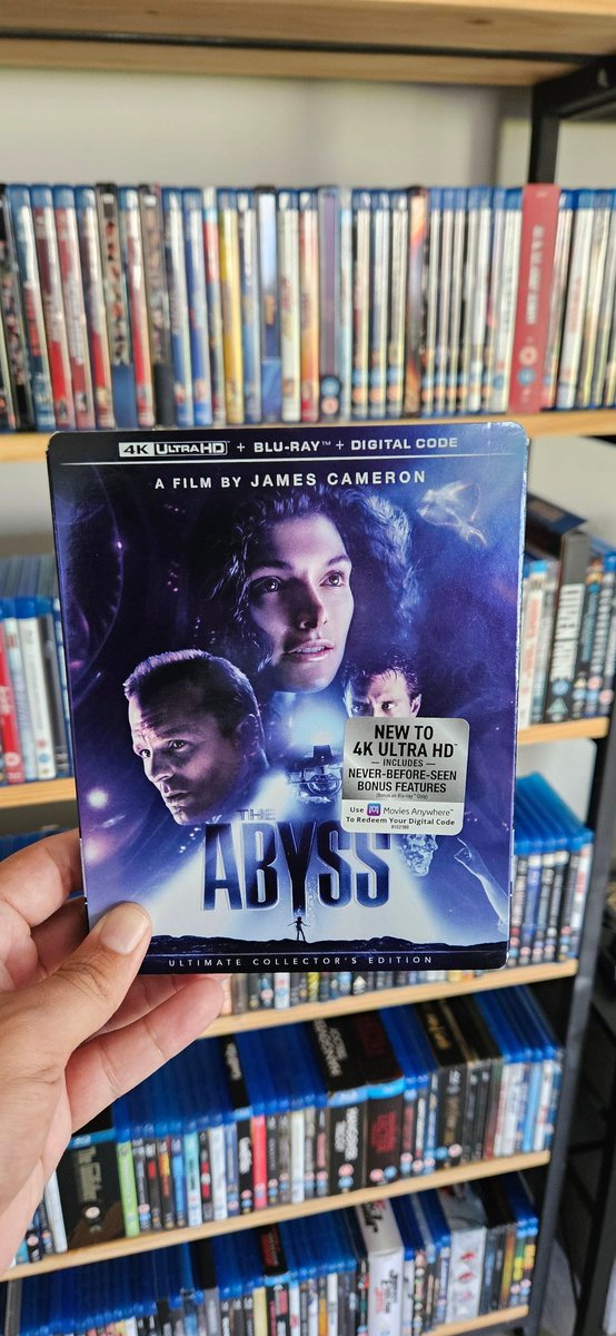 It finally arrived!

James Cameron's underrated 1989 masterpiece The Abyss just recently released for the first time ever on 4K Ultra HD and Blu-Ray.

#TheAbyss #4KUltraHD #BluRay