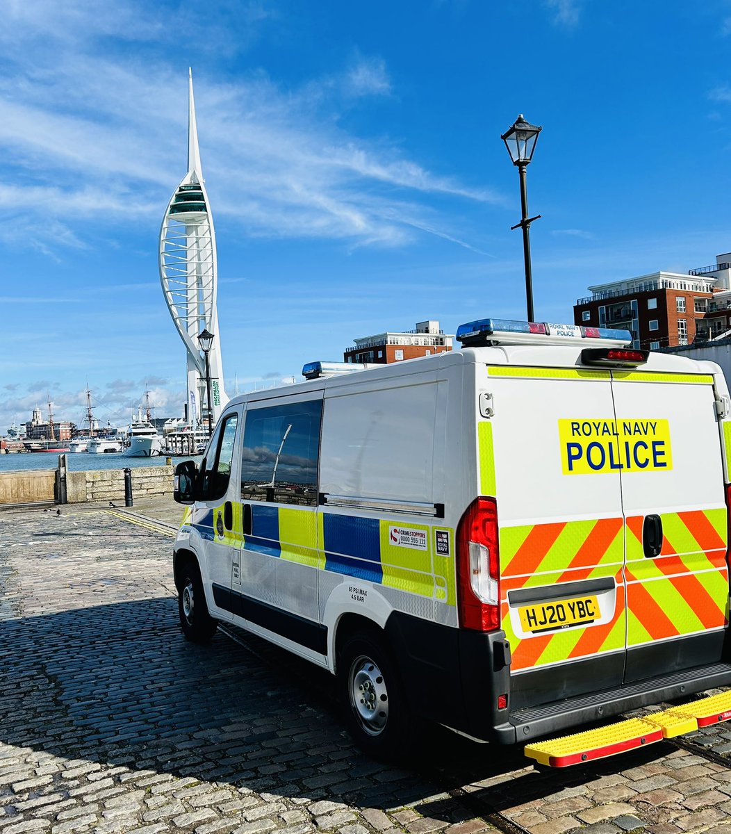 Sunny skies for this mornings patrol of Old Portsmouth and surrounding areas ☀️👮‍♂️ Majority of RN personnel are at home enjoying some well earned Easter leave. However we are here 24/7, 365 days a year and ready to assist you if required 👋 #OnPatrol