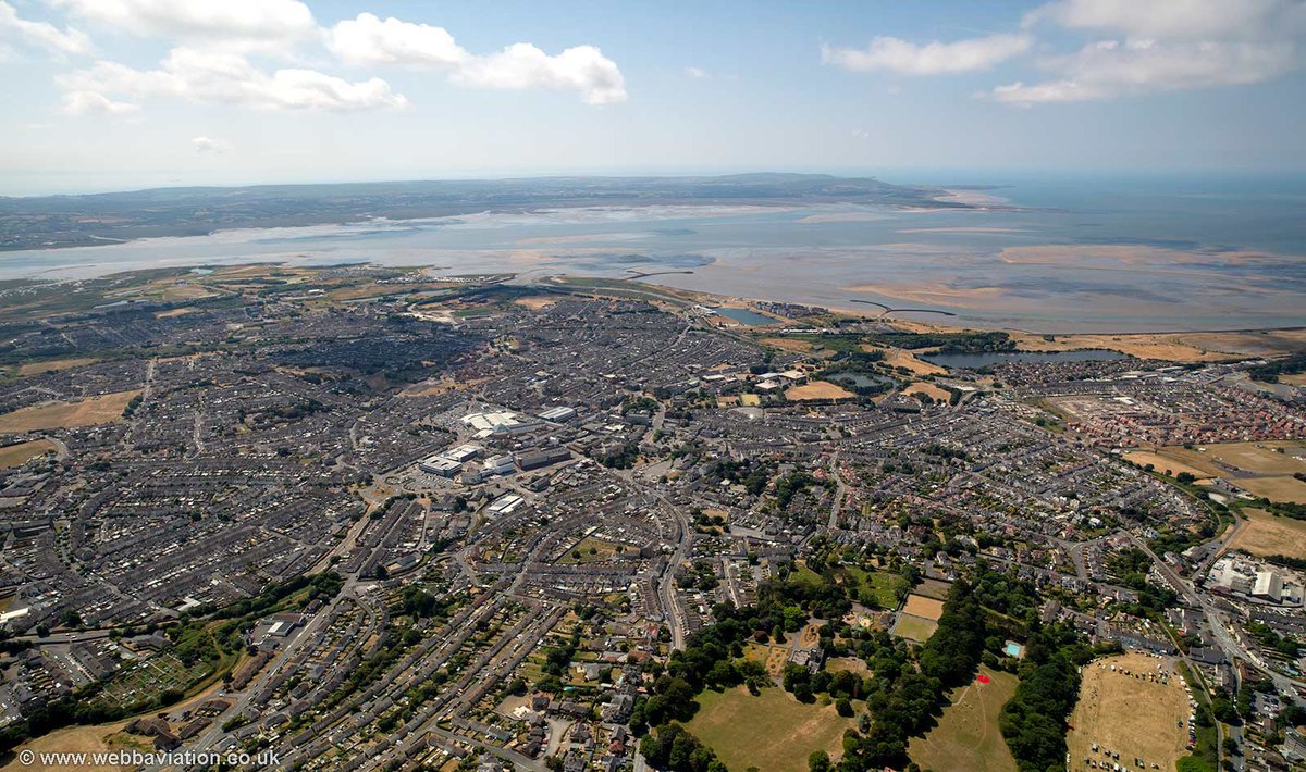 HERALD NEWS UPDATE Llanelli, the largest town in west Wales, has officially thrown its hat into the ring for city status, aiming to become Carmarthenshire's inaugural city and... herald.wales/national-news/… #wales #heraldwales #herald #welshnews #news