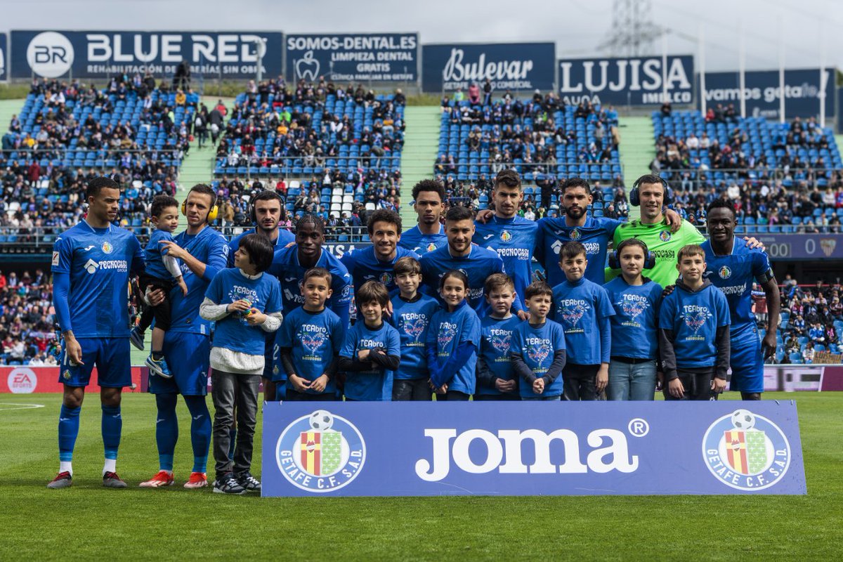 Today It is #AutismDay 😍💙

We love you, guys, thanks for your participation in #GetafeSevillaFC 🙌

#LetsGoGeta
