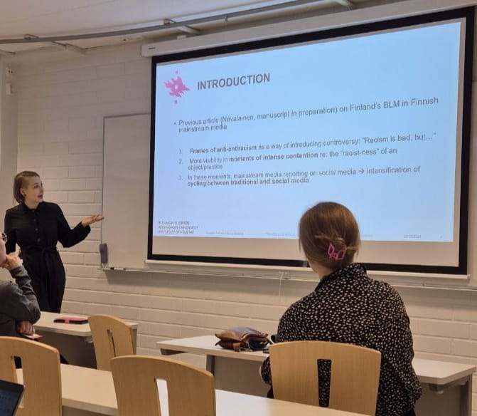 Aino Nevalainen (@nevalaino) on Twitter photo Had a great time as always at <a href="/sosiologipaivat/">Sosiologipäivät</a> in Kuopio in March! I presented my article manuscript (in progress) on the boundaries of antiracism in the Finnish hybrid media ecology. Thank you <a href="/KoneenSaatio/">Koneen Säätiö</a> for making this work possible! Had a great time as always at <a href="/sosiologipaivat/">Sosiologipäivät</a> in Kuopio in March! I presented my article manuscript (in progress) on the boundaries of antiracism in the Finnish hybrid media ecology. Thank you <a href="/KoneenSaatio/">Koneen Säätiö</a> for making this work possible!