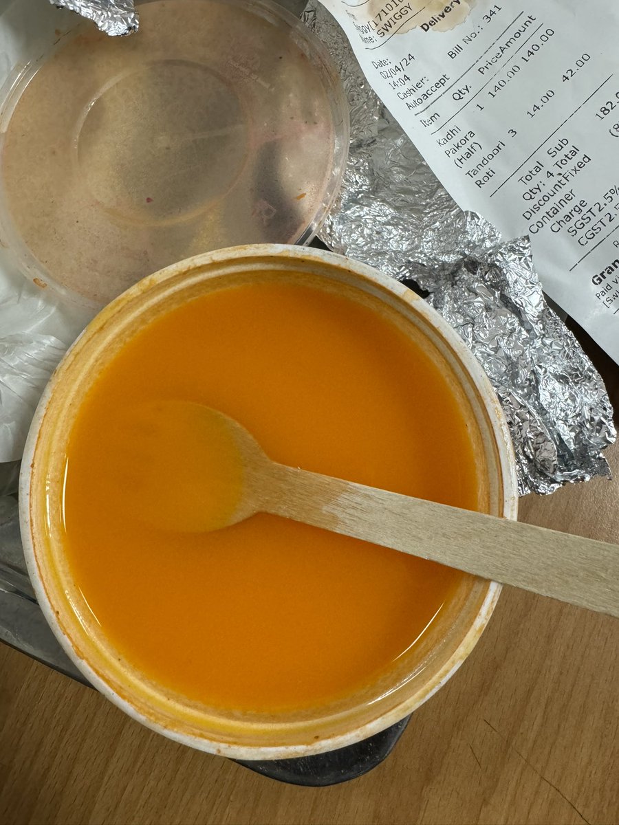 aravindmittape1's tweet photo. I have ordered kadi pakoda and roti, all i have got was plastic bags for roti and colored water kadi pakoda. Such a devastating experience and @Swiggy @SwiggyCares doesn’t even care to provide a customer care number. https://t.co/MvZzBEASBY