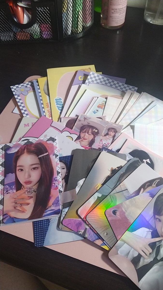brryjay's tweet photo. ⌕ — 🍥🖇️🩰 ⋆ ˚。⋆ #jaymailz
@wonyeonsm ; #mails_fromchu
— hi bebs! wony arrived safely!! thank u so much for the hassle free nd fast transaction grabe kinikilig aq so sparks ⁉️ also GRABE ang pa freebies mo ante parang stationaries binili k hindi pc..ne ways til next time!! https://t.co/gwht55JhAA
