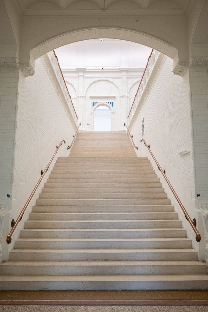 Today is World Autism Awareness Day. If you are easily overstimulated, a visit to the museum can be very tiring. This is why the Stedelijk organizes sensory-friendly opening hours. The next edition is this Thursday, April 4, from 6.30 to 9 pm. More info: brnw.ch/21wIqrK