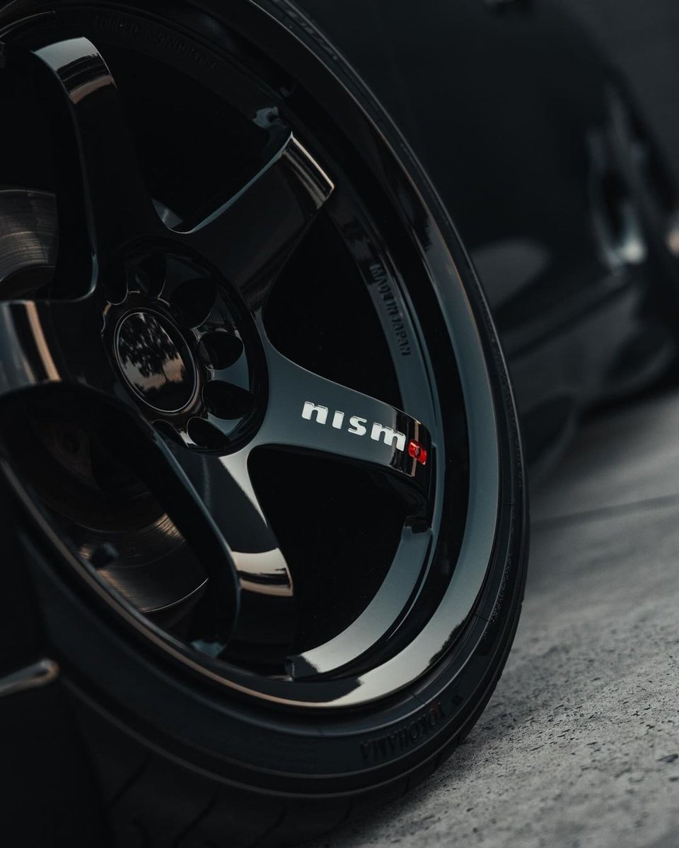_jamesgalgano's tweet photo. Toyota Supra MKIV 🖤

Slammed and cambered this is as clean as they come ! 🔥

What are your thoughts on the LMGT4’s ? 👀

👇🏼👇🏼👇🏼 COMMENT BELOW👇🏼👇🏼👇🏼 https://t.co/Lxtysn4cqZ