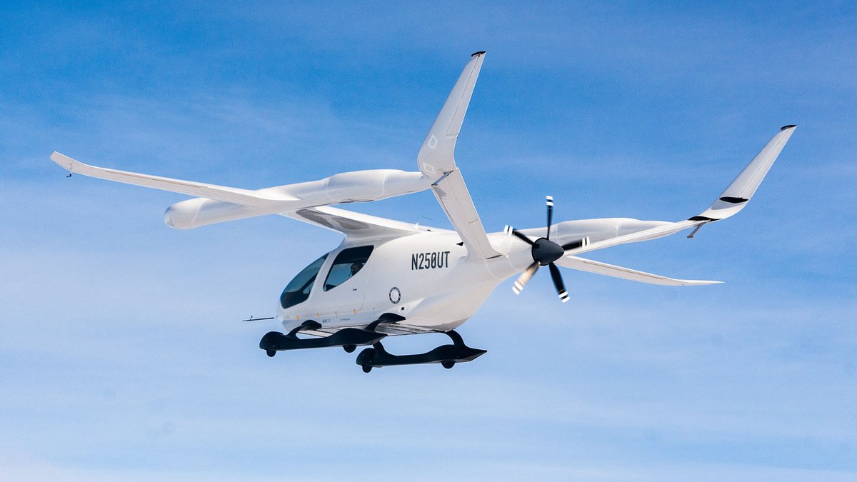 Hispaviacion's tweet photo. Beta Technologies amplía su red de cargadores de aviones eléctricos en Estados Unidos
https://t.co/Zbr48FrCi9
#evtol
#ctol
#urbanmobility
#electricaviation
#Sustainability https://t.co/W9twkp93Fm