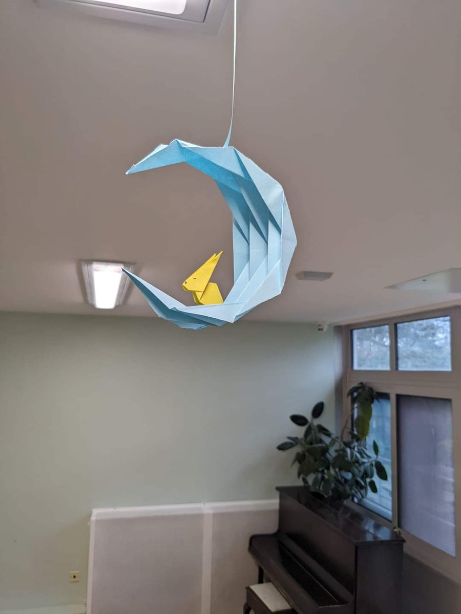 @GSouthwales & patients on TySkirrid, Adferiad & Talygarn Wards this week 👏👏👏👏👏❤️👏👏👏👏 your 'origami bunnies in a moon beam' made together are truly magical creations