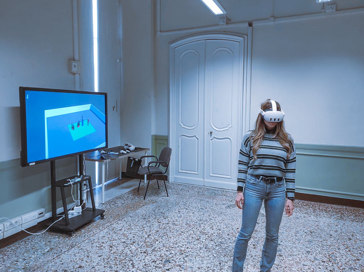A virtual reality demo event was organised for students in <a href="/ScuolaRobotica/">Scuola di Robotica</a> Genova, together with <a href="/supsi_ch/">SUPSI</a>, <a href="/CNRsocial_/">CNR Consiglio Nazionale delle Ricerche</a>, @AitekItaly, <a href="/DFKI/">DFKI</a> and @Spindox_It, to promote innovation and technological advancement for enhancing the lifes of individuals with reduced mobility 😎