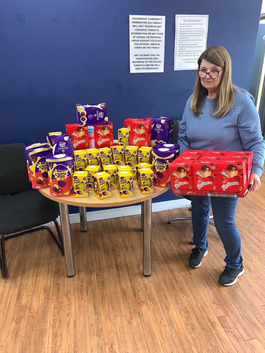 Hope everyone had a good Easter break and ate plenty of egg-shaped chocolate 🍫 To celebrate Easter, the Ecogee team donated Easter Eggs to the @FazakerleyComm2 in conjunction with @CobaltHousing. #Ecogee #ECO #EnergyBusiness