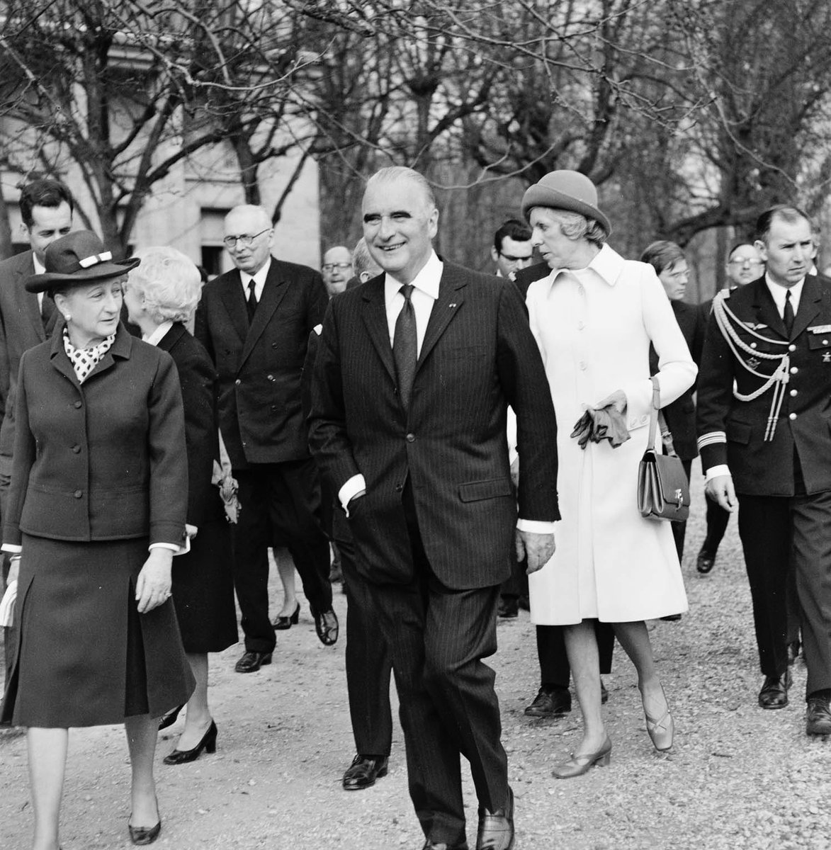 Amoureux de la « Chère vieille France » dont il embrassa le destin, engagé pour notre Europe dans laquelle la France joue pleinement son rôle, incarnation de la modernité française, cinquante ans après sa disparition, l’héritage de Georges Pompidou demeure.