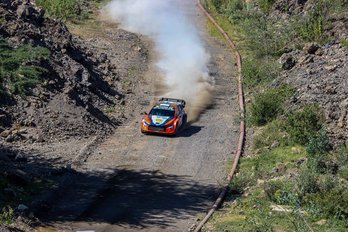 The @HMSGOfficial rally team from my view and lens
📍 Geothermal 1
#TeamHyundai 
#HMSGOfficial 
#WRCSafariRally2024 
@SafariRallyWRC