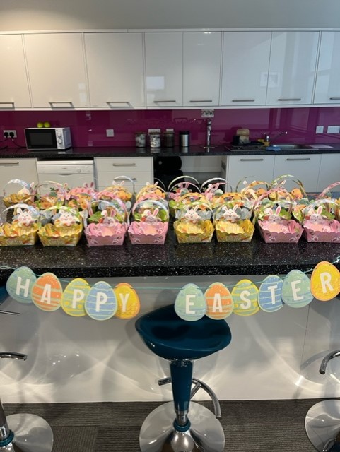 We hope you had an Eggcellent Easter!

Before the Easter break we hosted an egg hunt for our customers here at the centre as their networking session for the week. 🐣

Safe to say it brought out peoples competitive side!

#networking #Easter #business #officespace #meetingspace
