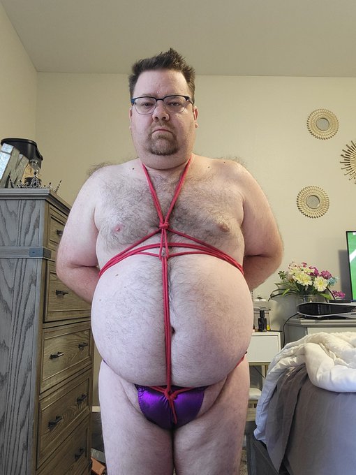 Day 2 of playing around! #bondage #bodyhair #chubby #gaybondage #bodyharness https://t.co/NmIsQ8jlP5<a href="/tag/bondage"class="tags">#bondage</a><a href="/tag/bodyhair"class="tags">#bodyhair</a><a href="/tag/chubby"class="tags">#chubby</a><a href="/tag/bodyharness"class="tags"><span>#bodyharness</span></a><a href="/tag/gaybondage"class="tags"><span>#gaybondage</span></a>