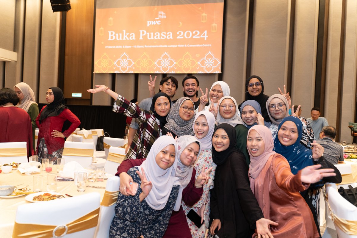 Reflecting on the spirit of #Ramadan, we had a wonderful iftar gathering with our Muslim community last week, ending the night with Tarawih prayers together. To all observing, have a blessed Ramadan filled with strength, peace, & spiritual growth! ✨ #MYPwCExperience